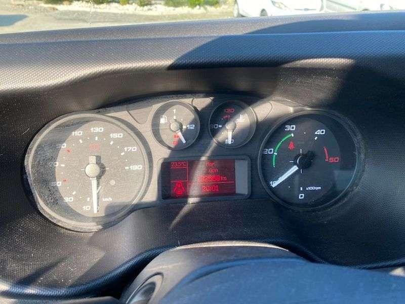 Iveco 35c14N Photo 5