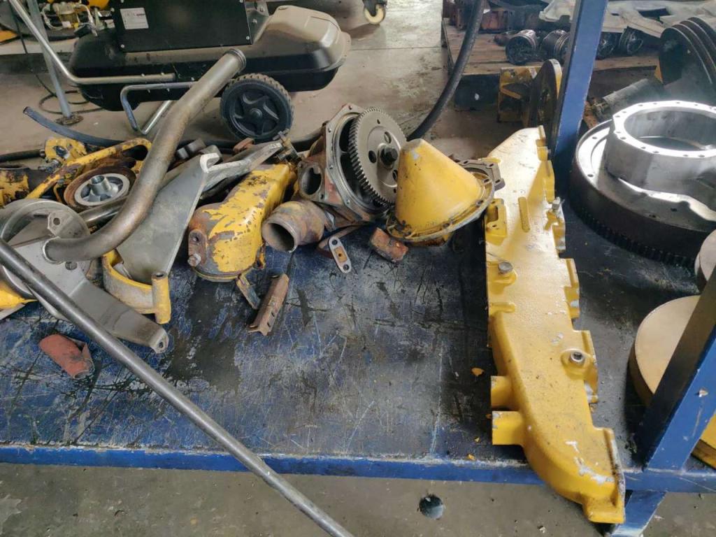 Diesel engine replacement for Caterpillar 3406B Photo 2