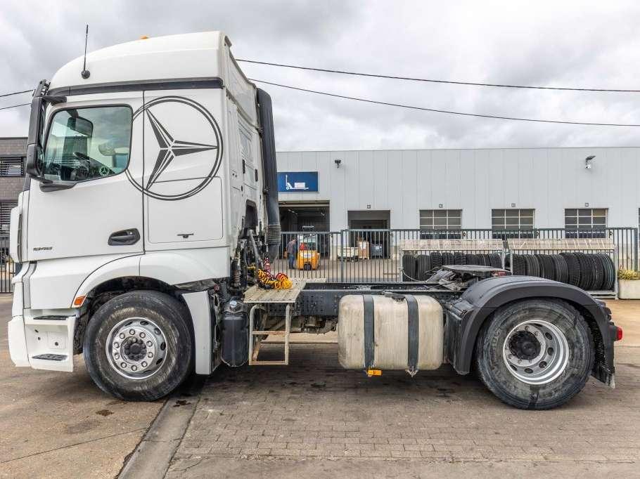 Mercedes-Benz ACTROS 1848 LS +RETARDER Photo 2
