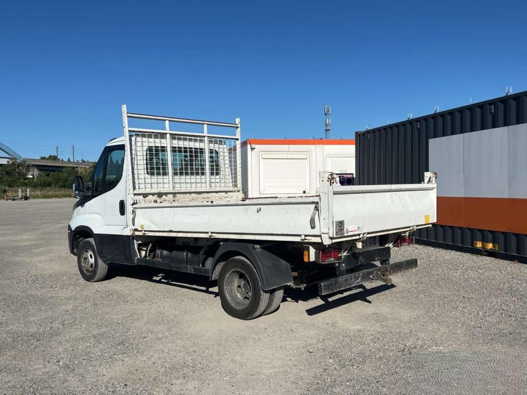 Iveco DAILY 35-110 Photo 12