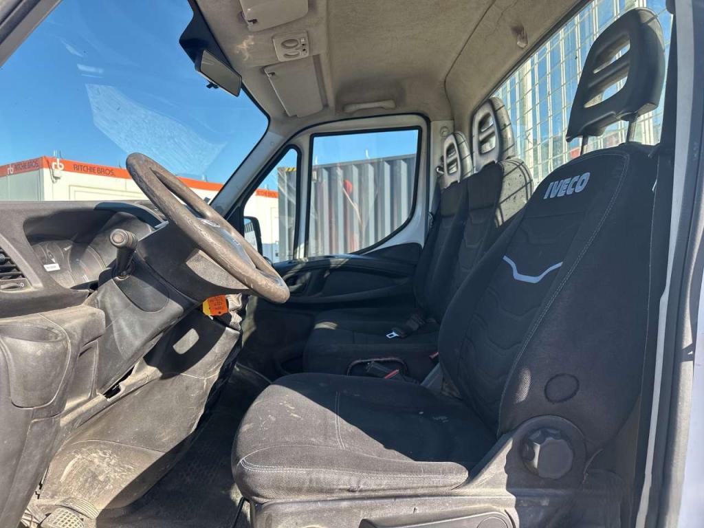 Iveco DAILY 35-110 Photo 14