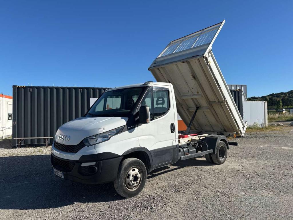 Iveco DAILY 35-110 Photo 19