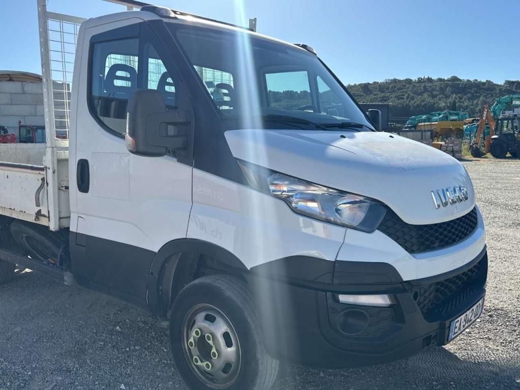 Iveco DAILY 35-110 Photo 6