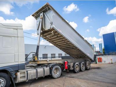 Benalu C39C17-ALU + BACHE - 30m3 sold by Braem NV
