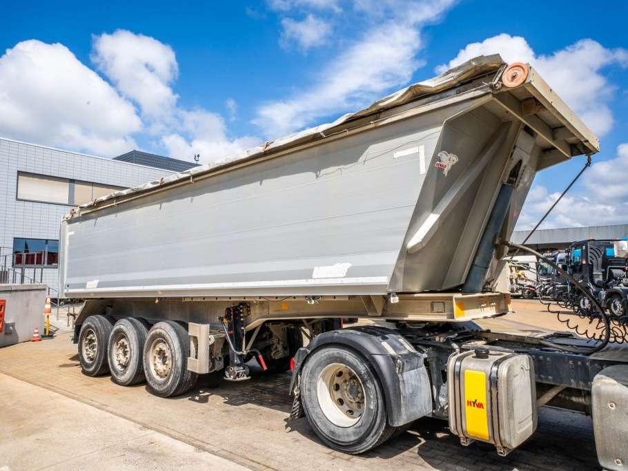 Benalu C39C17-ALU + BACHE - 30m3 Photo 15