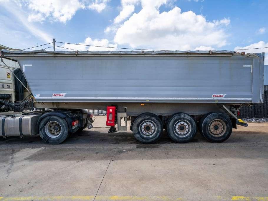 Benalu C39C17-ALU + BACHE - 30m3 Photo 6
