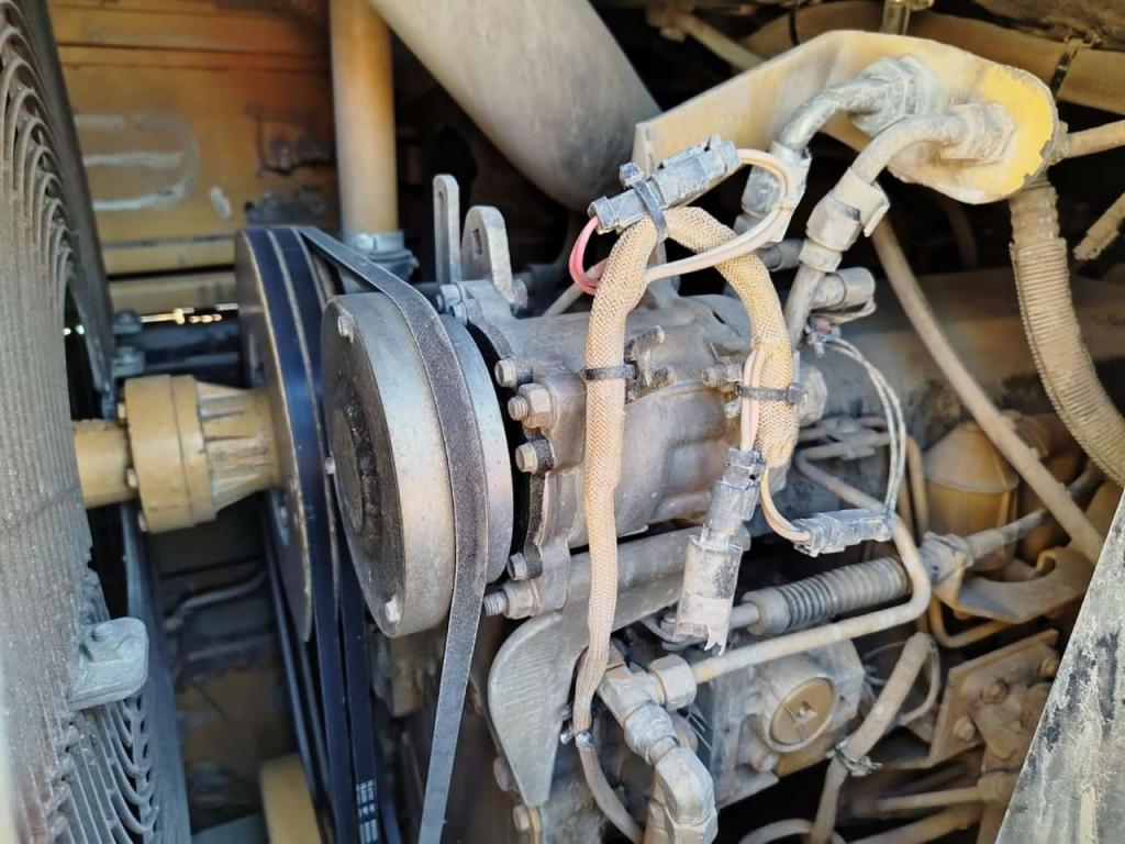 Caterpillar 963C Photo 5