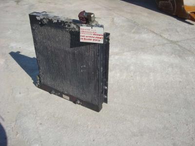 Oil radiator for Fiat Hitachi 150W3 sold by OLM 90 Srl