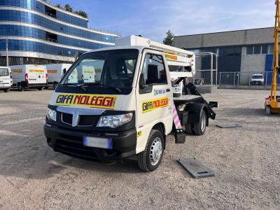 Piaggio COMET Porter New Eurosky 14|2|6 hq sold by Giffi Noleggi srl