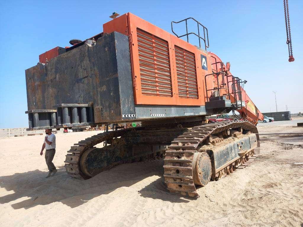 Hitachi EX1200-7 Longreach 28m (Saudi Arabia) Photo 11
