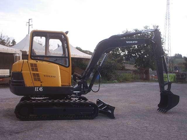 Volvo EC45 Photo 4