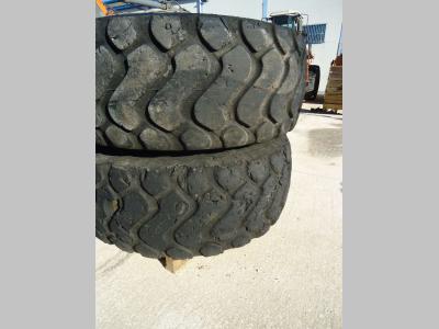 Tire with rim for 26.5R25 - COMPLETI DI CERCHI - AL 30% - sold by OLM 90 Srl