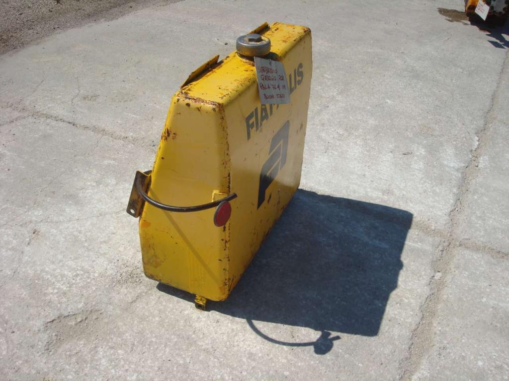 Diesel tank for Fiat Allis FL 4C Photo 1