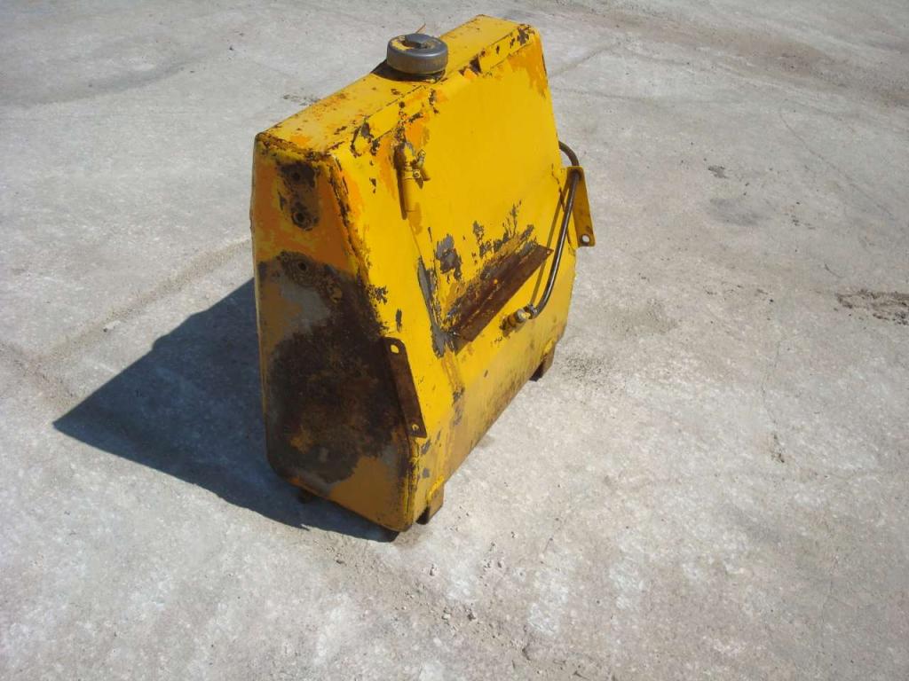 Diesel tank for Fiat Allis FL 4C Photo 3