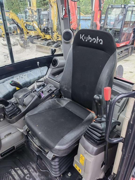 Kubota U 56-5 Photo 7