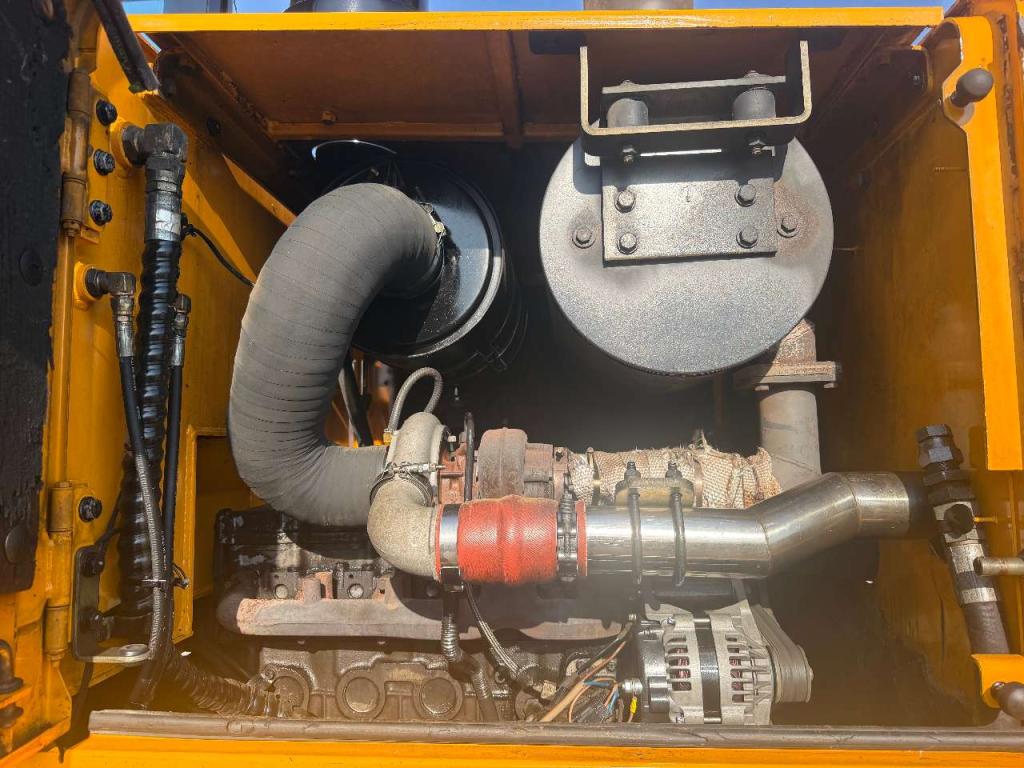 Hyundai HL 760-7A Photo 9