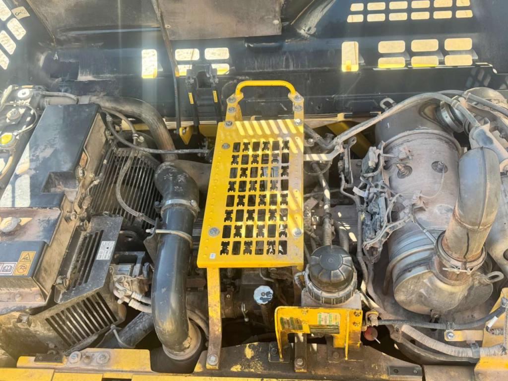 Komatsu PC360LC-11E0 Photo 30