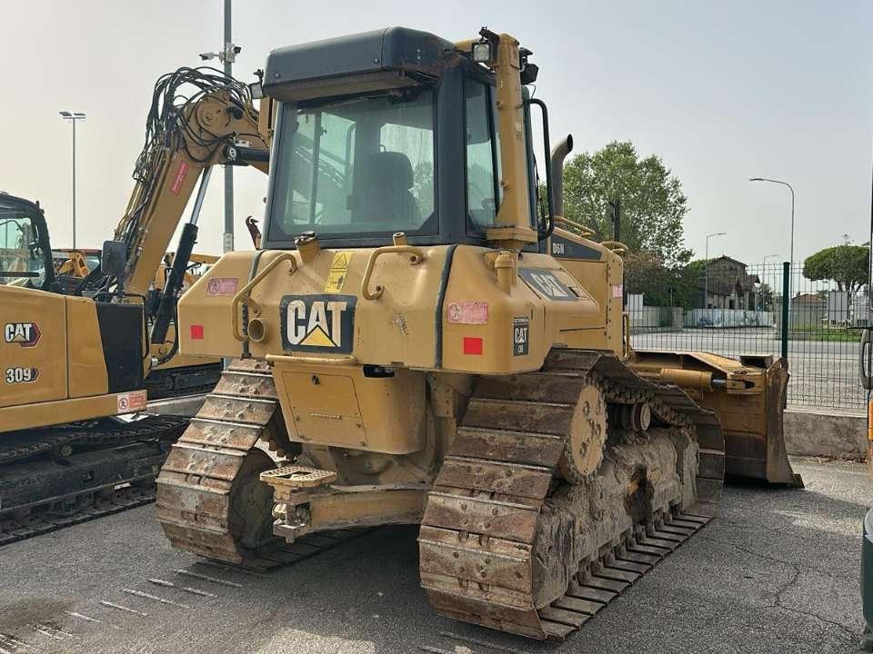 Caterpillar D6N Photo 1