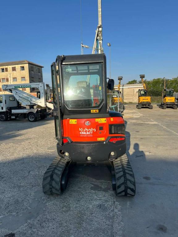 Kubota U27-4 Photo 3