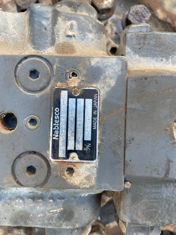 Travel drive for Case 130 Photo 1