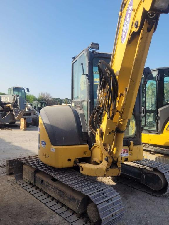 Komatsu PC55-MR5 Photo 1