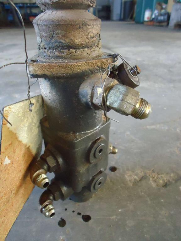 Brake pedal for Hitachi ZW310 - DA CONTROLLARE - Photo 1