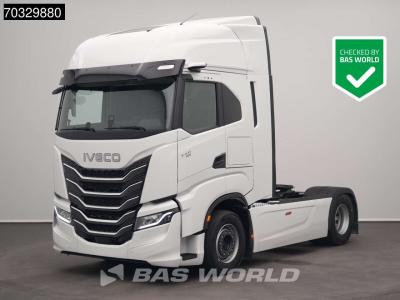 Iveco S-Way 500 4X2 NEW! 2xTanks HPEB Standklima ACC NAVI LED sold by BAS World B.V.