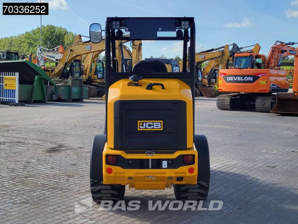 JCB 403 SP FACTORY WARRANTY - WEIDEMAN COUPLER - KUBOTA Photo 7