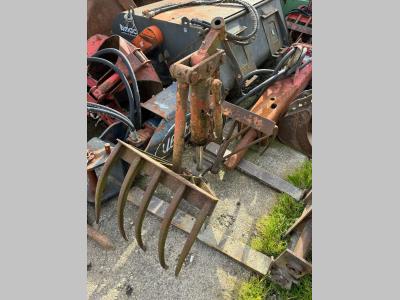 Pinza per letame sold by G.M. Service srl