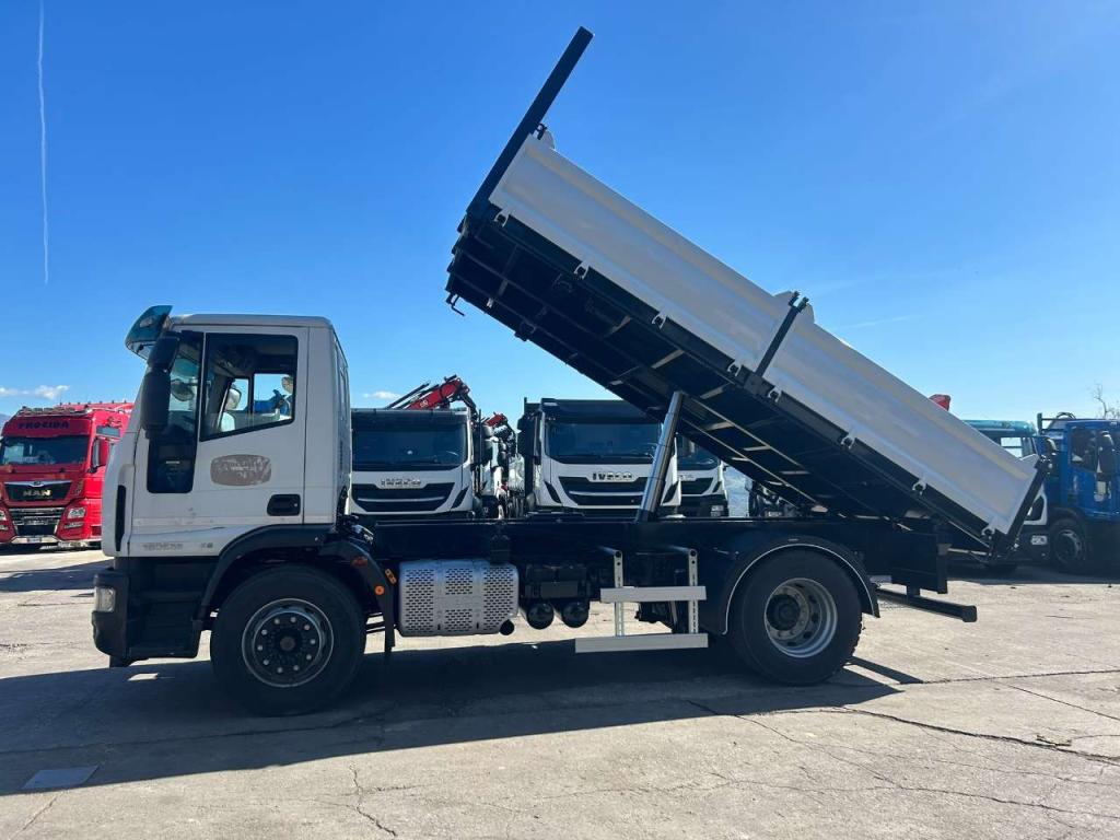 Iveco EUROCARGO 180E32 Photo 7