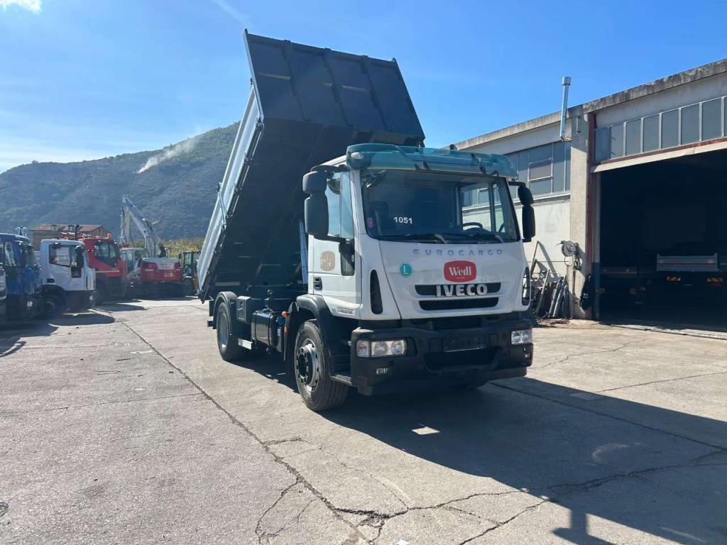 Iveco EUROCARGO 180E32 Photo 8