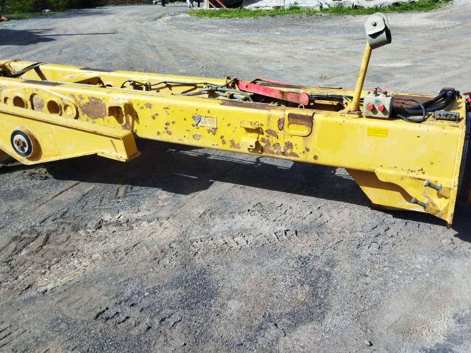 Framework for Caterpillar 730 Photo 5