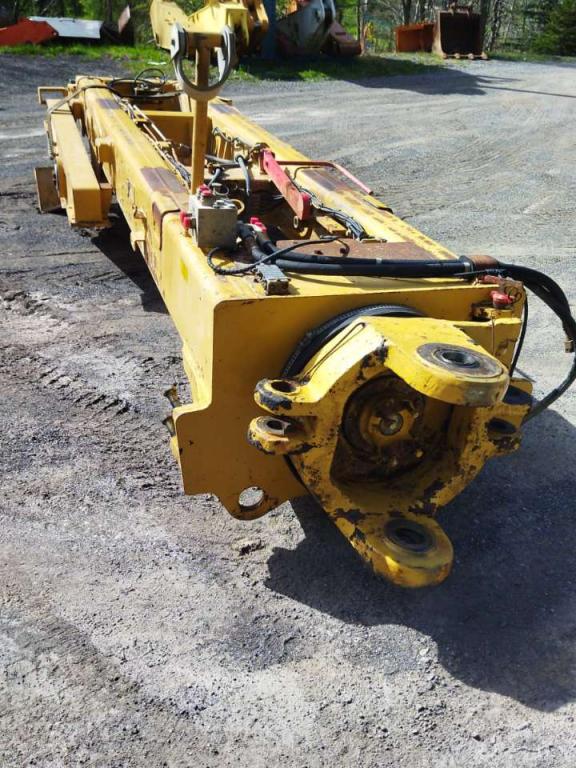 Framework for Caterpillar 730 Photo 7