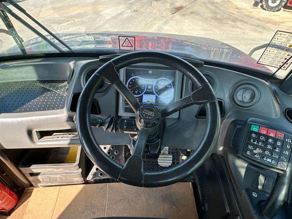 Bell B20E  6X6 Photo 18
