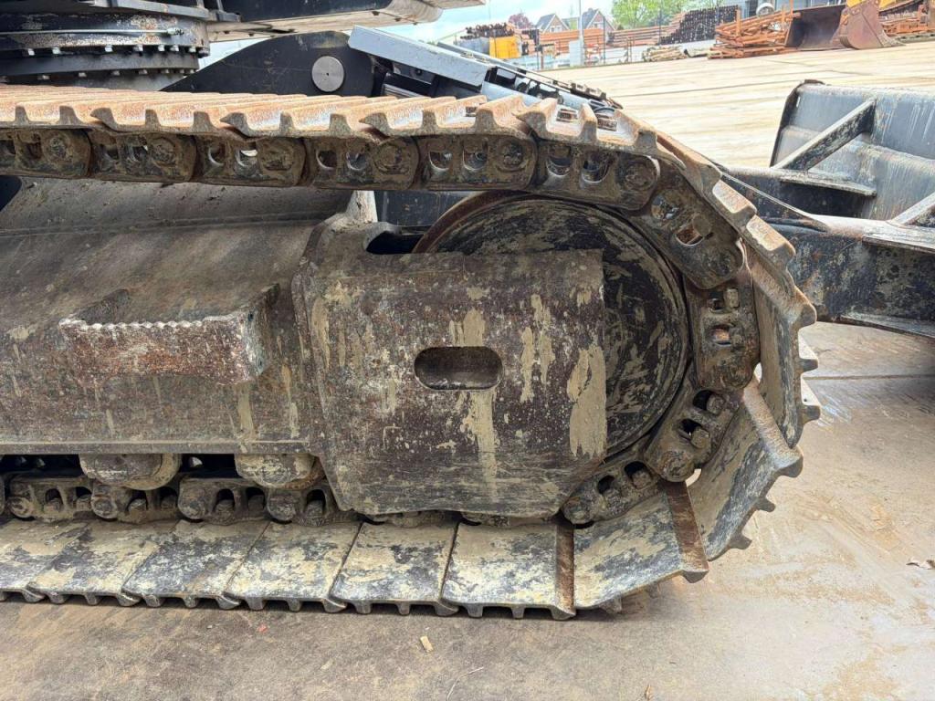Doosan DX235LCR Photo 17