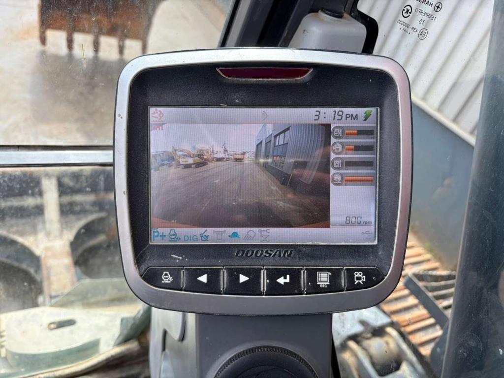 Doosan DX235LCR Photo 24