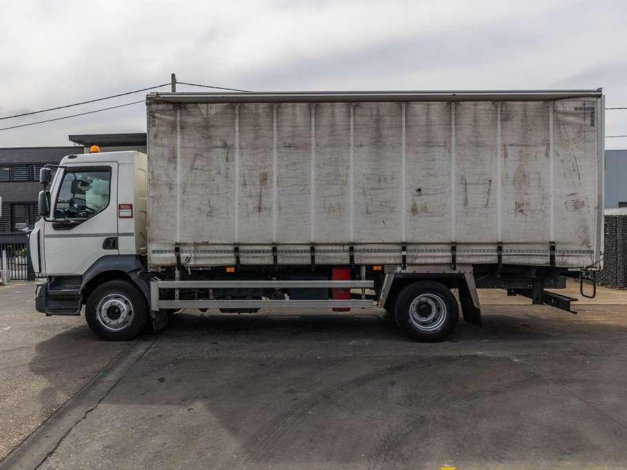 Renault D16 240 DXI Photo 4