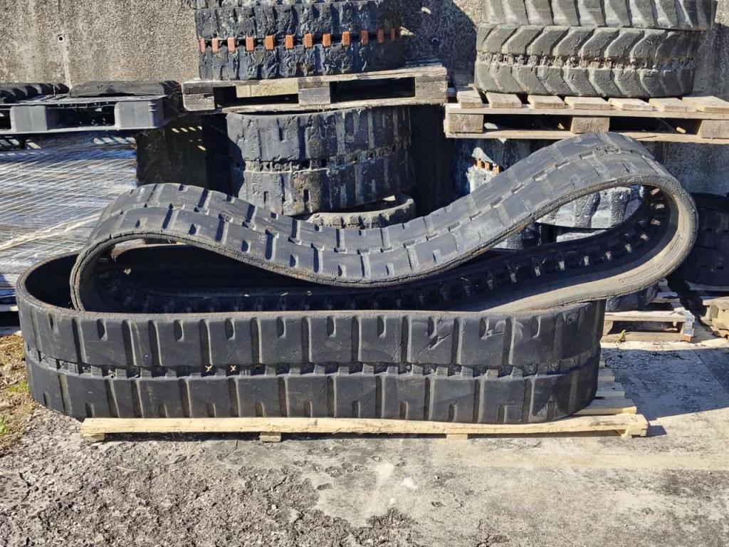 B450*86FB*55 Rubber tracks for Bobcat T 770 Photo 1