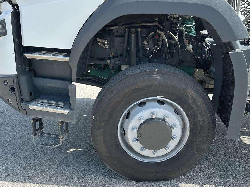 Volvo FMX420 4x4 Photo 12