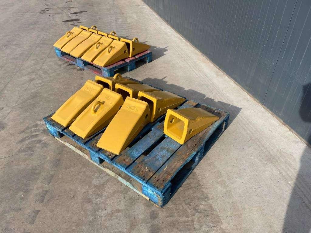 Caterpillar 365 / 374 / 385 / 390 Tips Photo 3