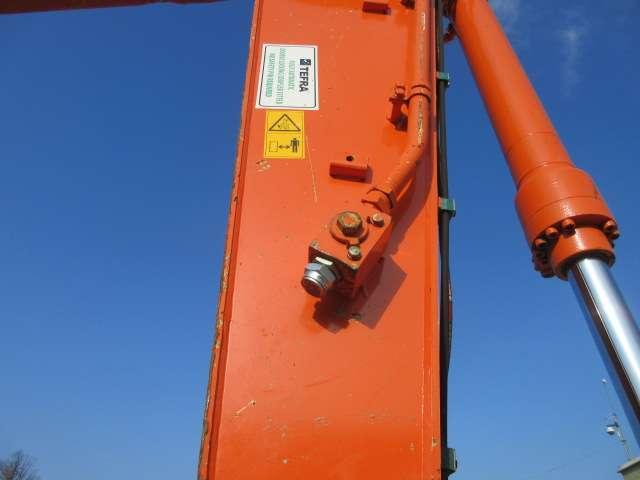 Hitachi ZX210 LC-6 Photo 14