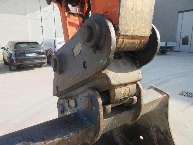Hitachi ZX210 LC-6 Photo 8