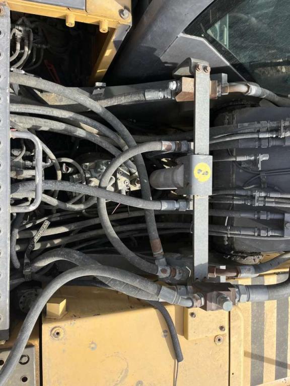 Volvo EC240CL Photo 23