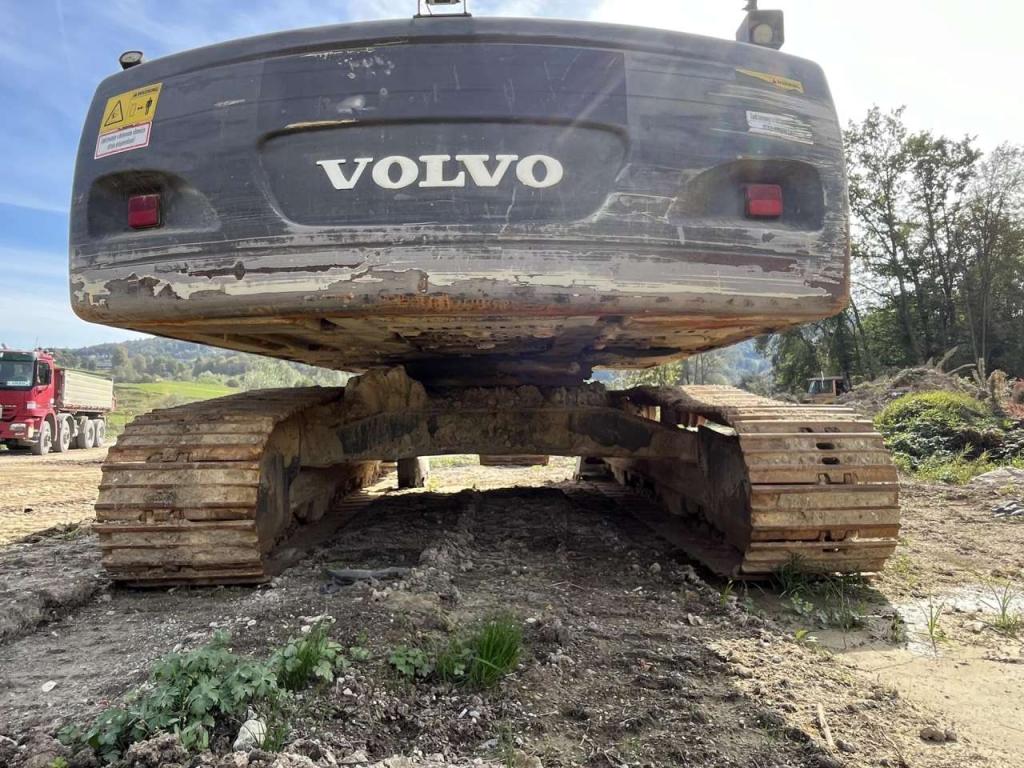 Volvo EC240CL Photo 6
