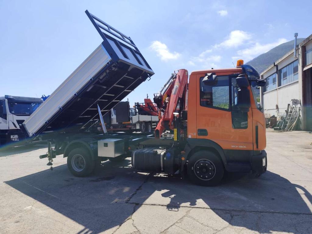 Iveco EUROCARGO 120-190L Photo 16