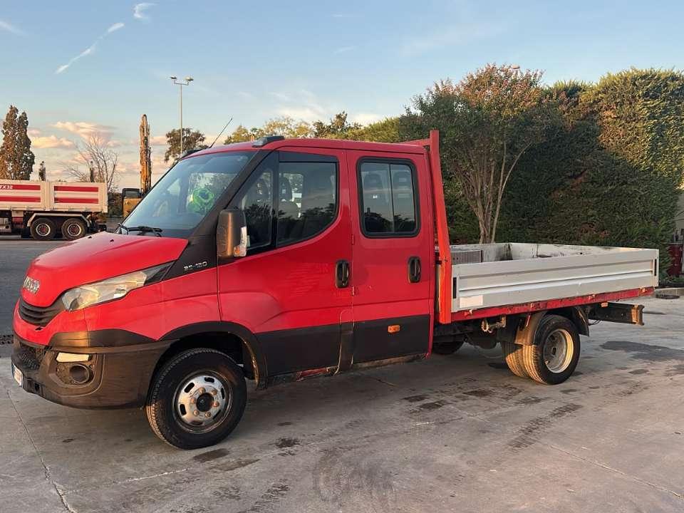 Iveco Daily 35-120 Photo 1