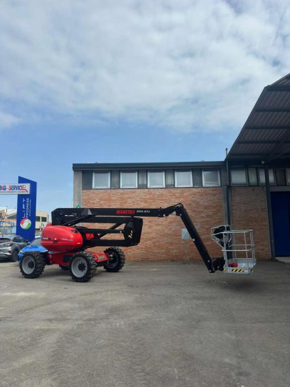 Manitou 200 ATJ Photo 1