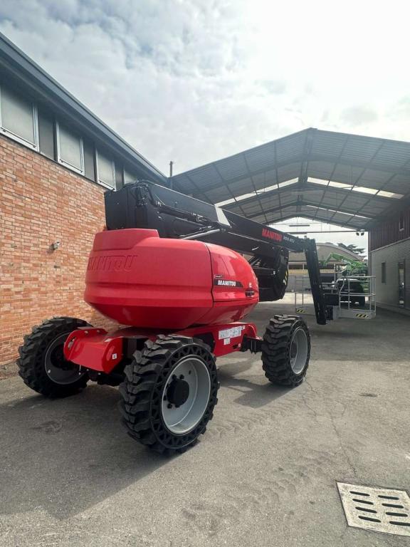 Manitou 200 ATJ Photo 12