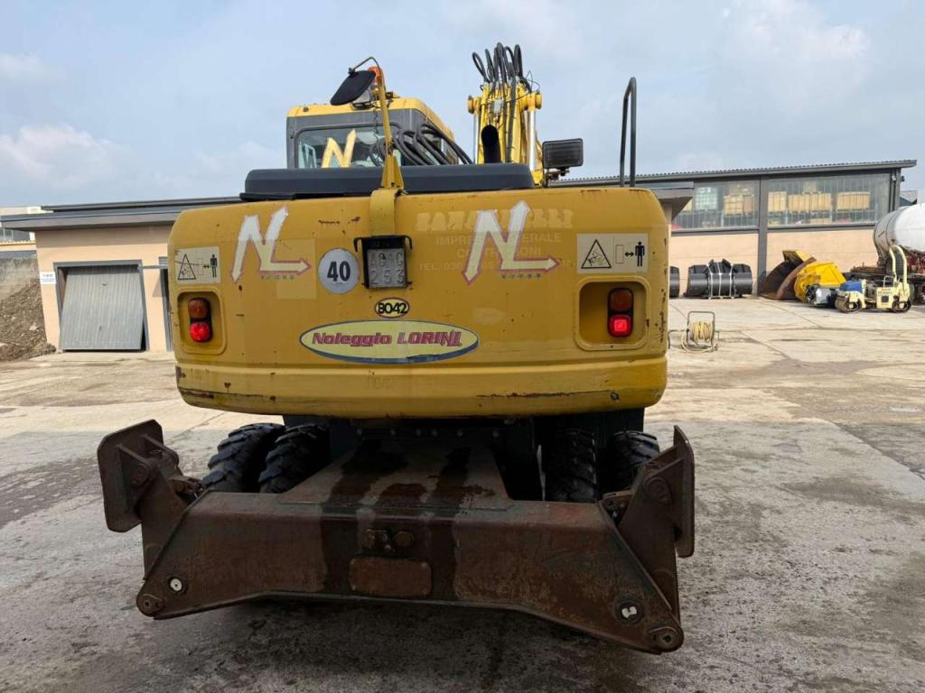 Komatsu PW160 Photo 10