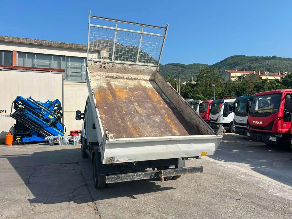 Iveco DAILY 35-110 Photo 15